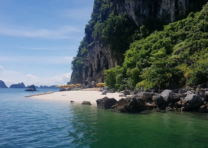 Hang Thiên Cảnh Sơn