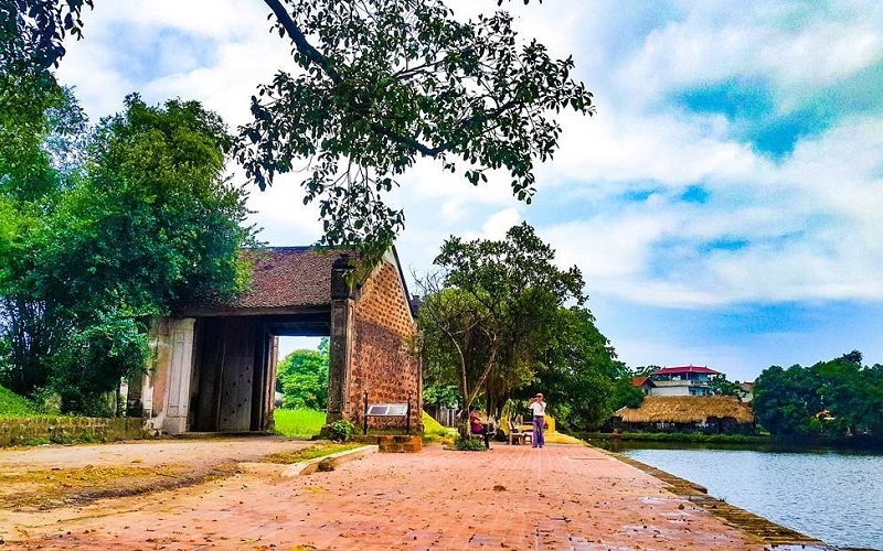 Tour du lịch Làng Cổ Đường Lâm 1 ngày