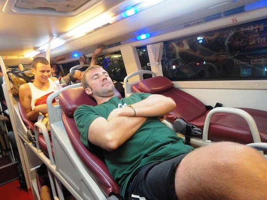 XE Bus giường nằm Hà Nội đi Luang Prabang