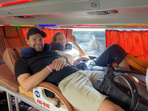 XE Bus giường nằm Hà Nội - Điện Biên