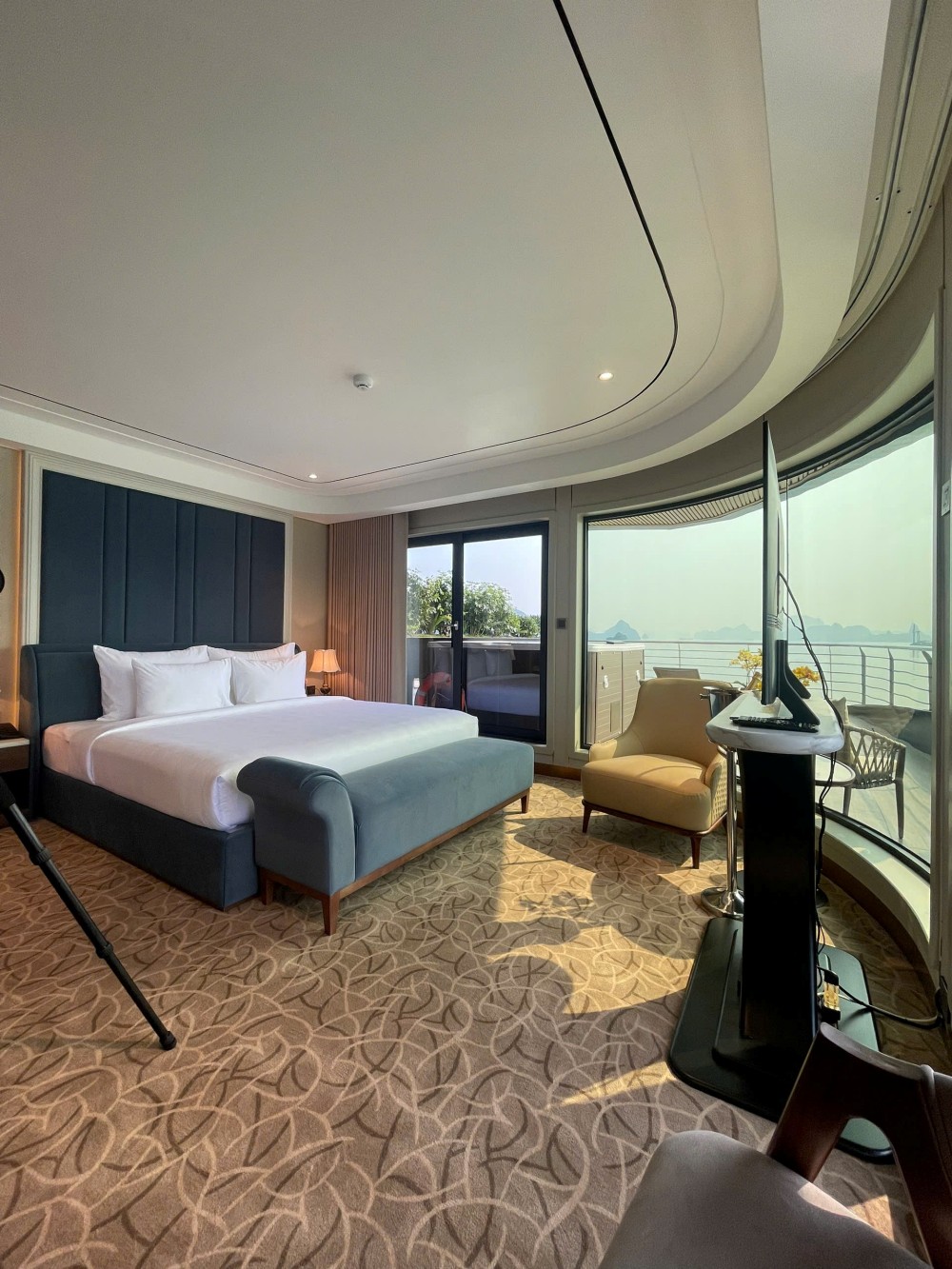 Du Thuyền Hạ Long Calista Cruise 2 Ngày 1 Đêm