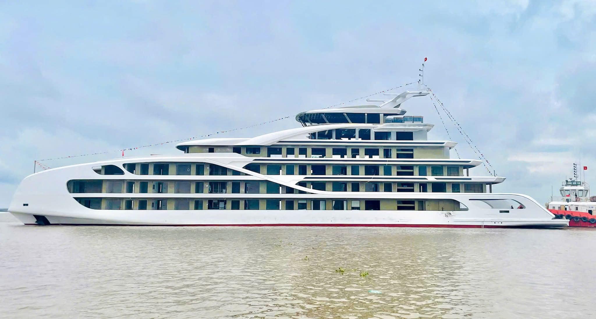 Du thuyền Hạ Long Diana Cruise 6 sao