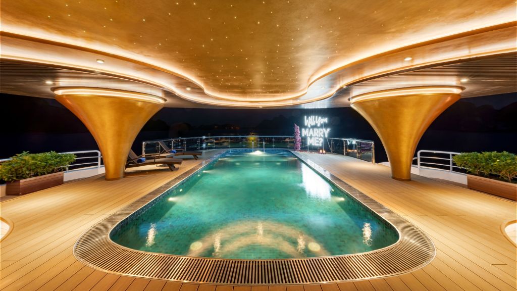 Du thuyền Hạ Long Sea Stars 2 ngày 1 đêm